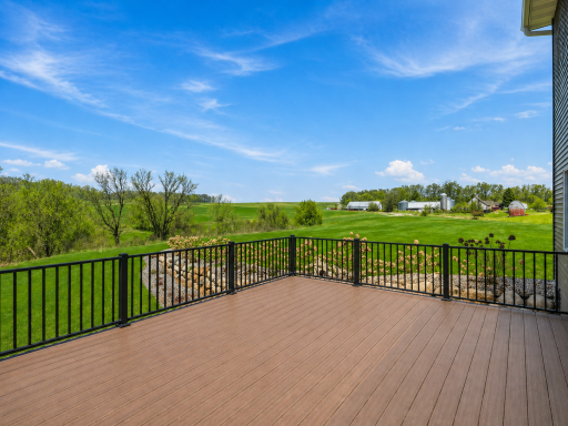 19200 County Road 40, Belle Plaine, MN 56011