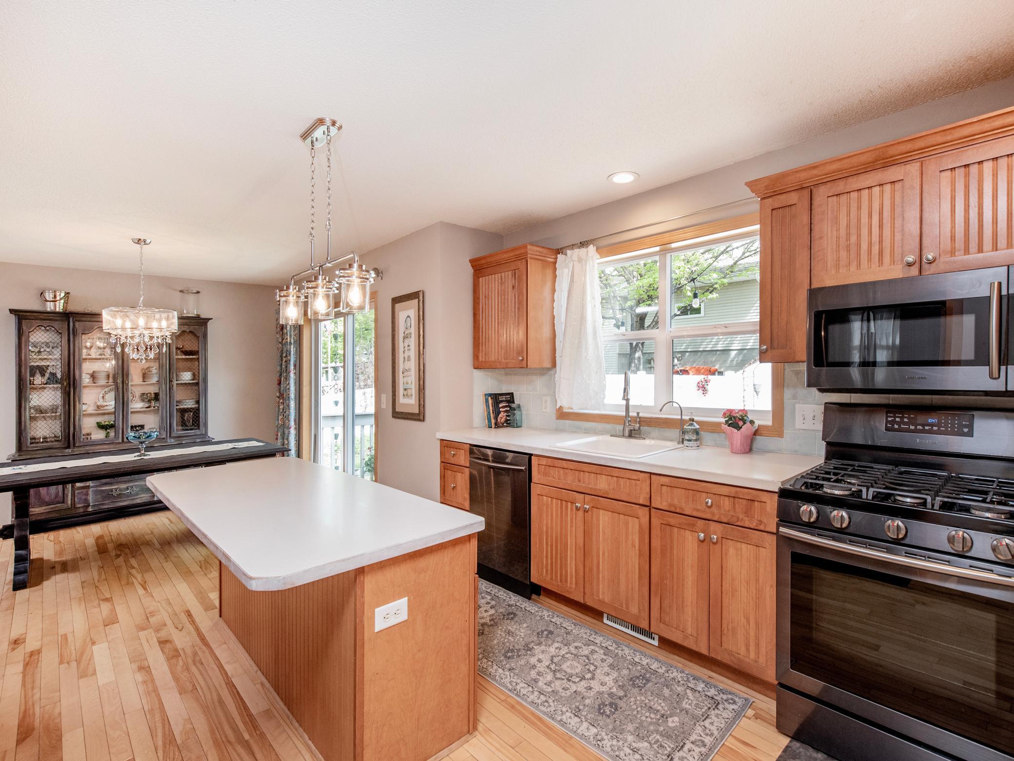 Kitchen/Dinning Room