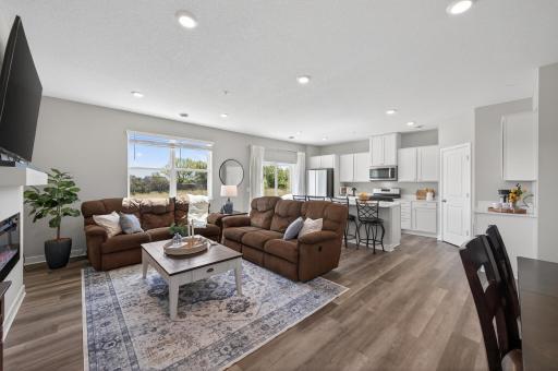 13769 Kaylemore Trail, Rosemount, MN 55068