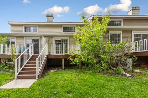3320 River Bluff Drive, 83, Eagan, MN 55121