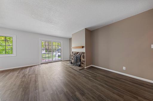 3320 River Bluff Drive, 83, Eagan, MN 55121
