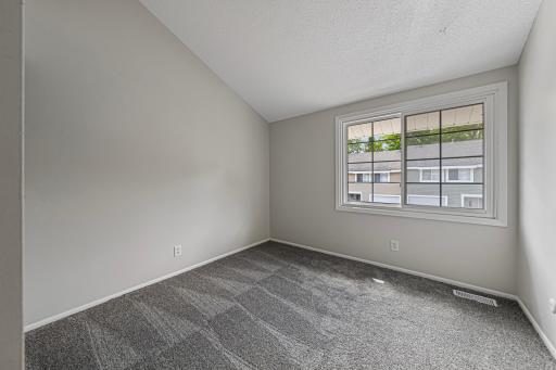 3320 River Bluff Drive, 83, Eagan, MN 55121