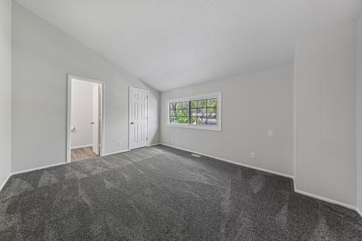 3320 River Bluff Drive, 83, Eagan, MN 55121