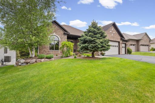 378 Andrews Bay, Hudson, WI 54016