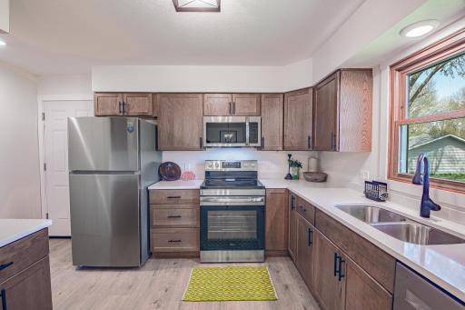 464 Main Street E, Richmond, MN 56368