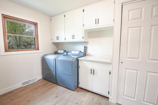 464 Main Street E, Richmond, MN 56368