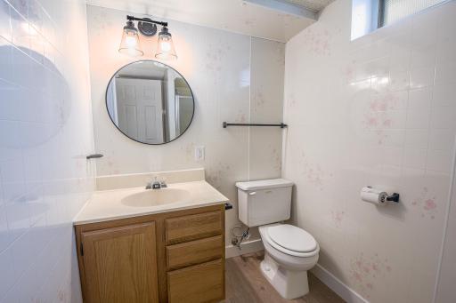 464 Main Street E, Richmond, MN 56368