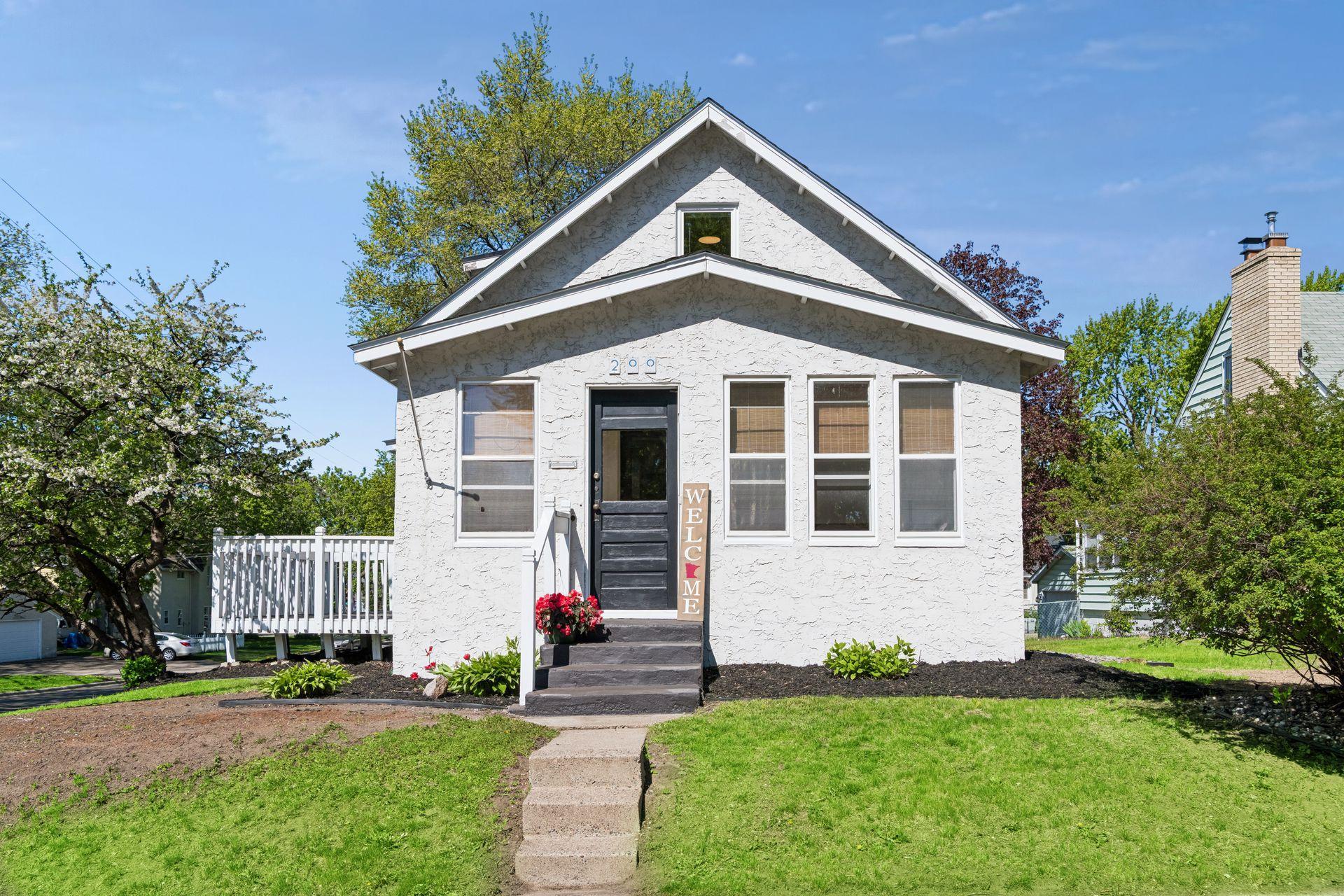 Who doesn't love a front porch to sit and pass the time away?