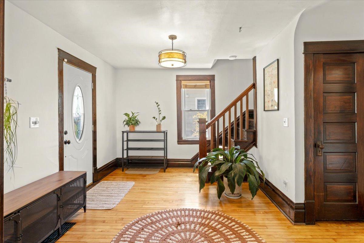 06-3322 39th Ave S-0006.jpg