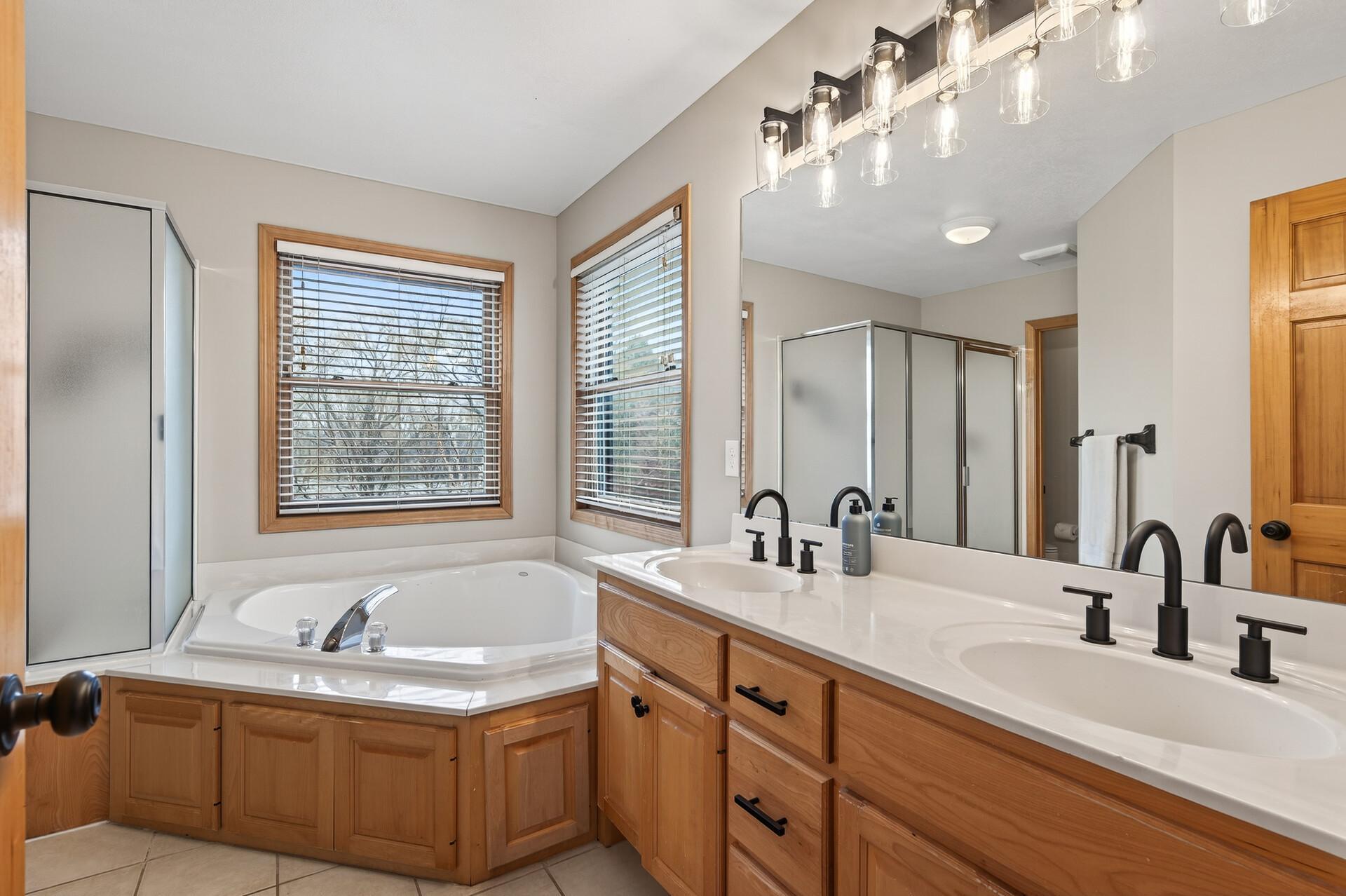 Primary full bathroom