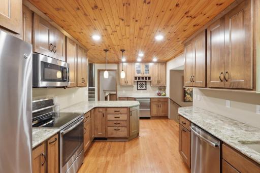 12997 Euclid Avenue, Apple Valley, MN 55124