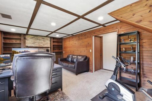 12997 Euclid Avenue, Apple Valley, MN 55124