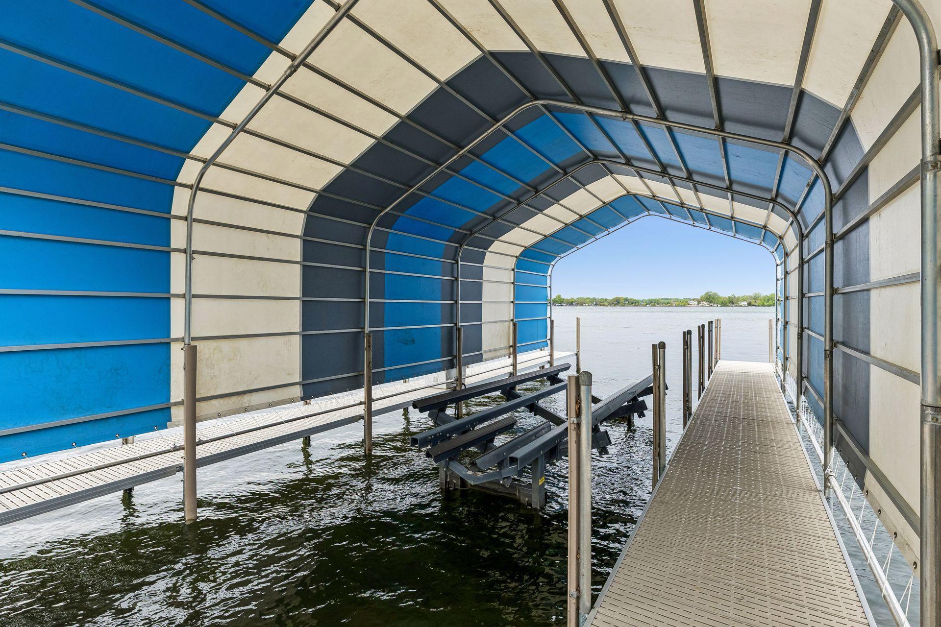 Lake life is calling!