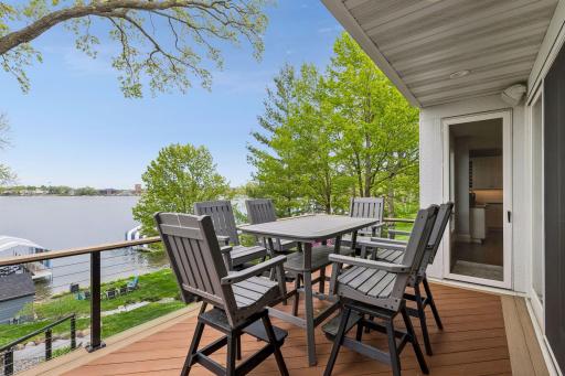 Maintenance-free deck overlooking the lake