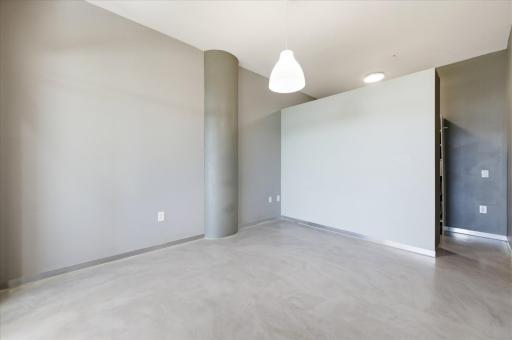 Exposed Concrete Pillars â Authentic Industrial Character.