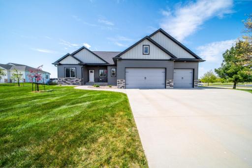 17108 Hilltop Lane SE, Chatfield, MN 55923