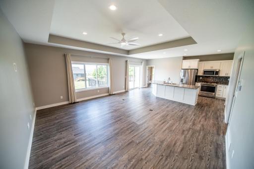 17108n-12.jpg