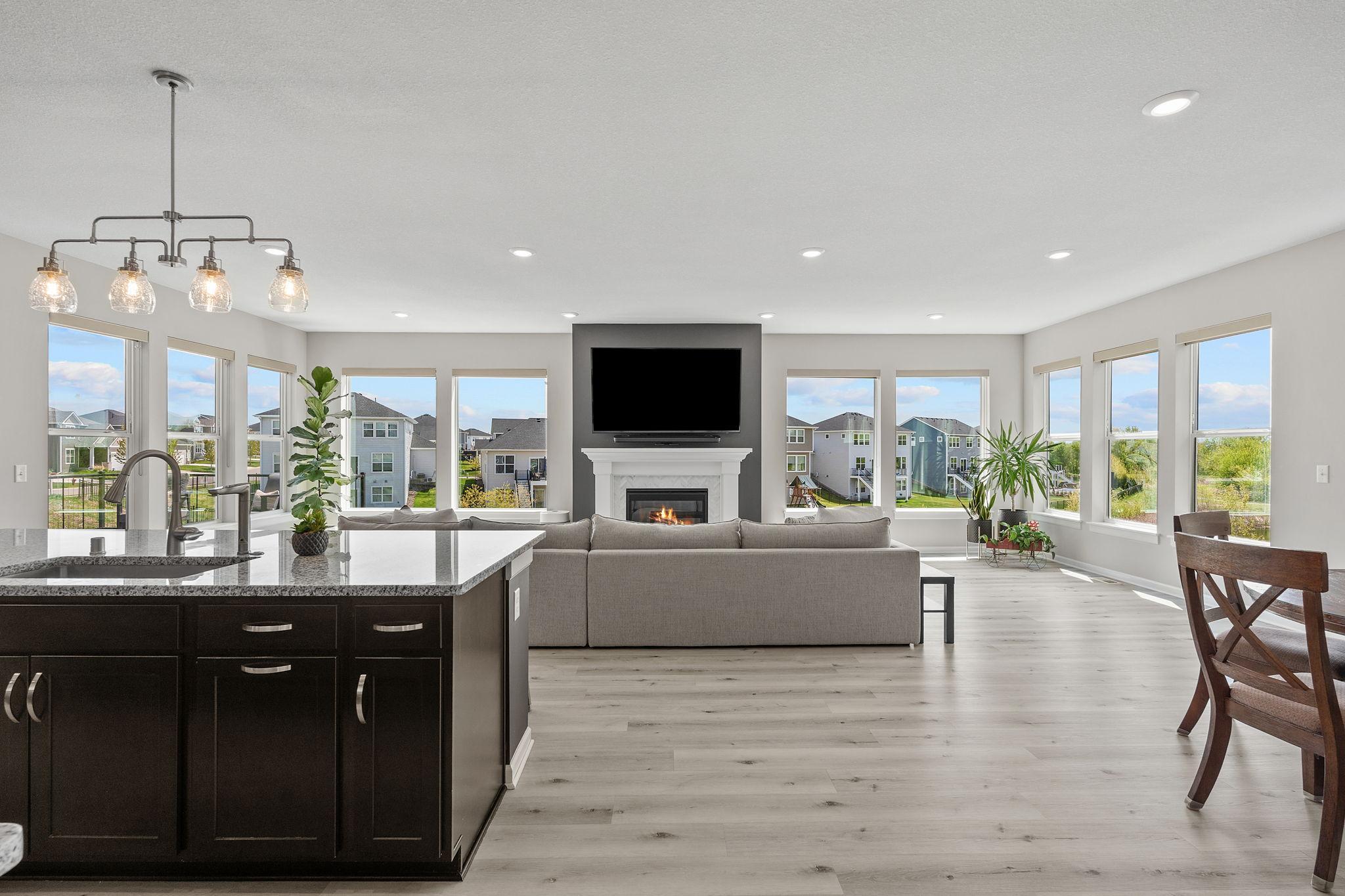 24-web-or-mls-15605 116th Ave N-24.jpg