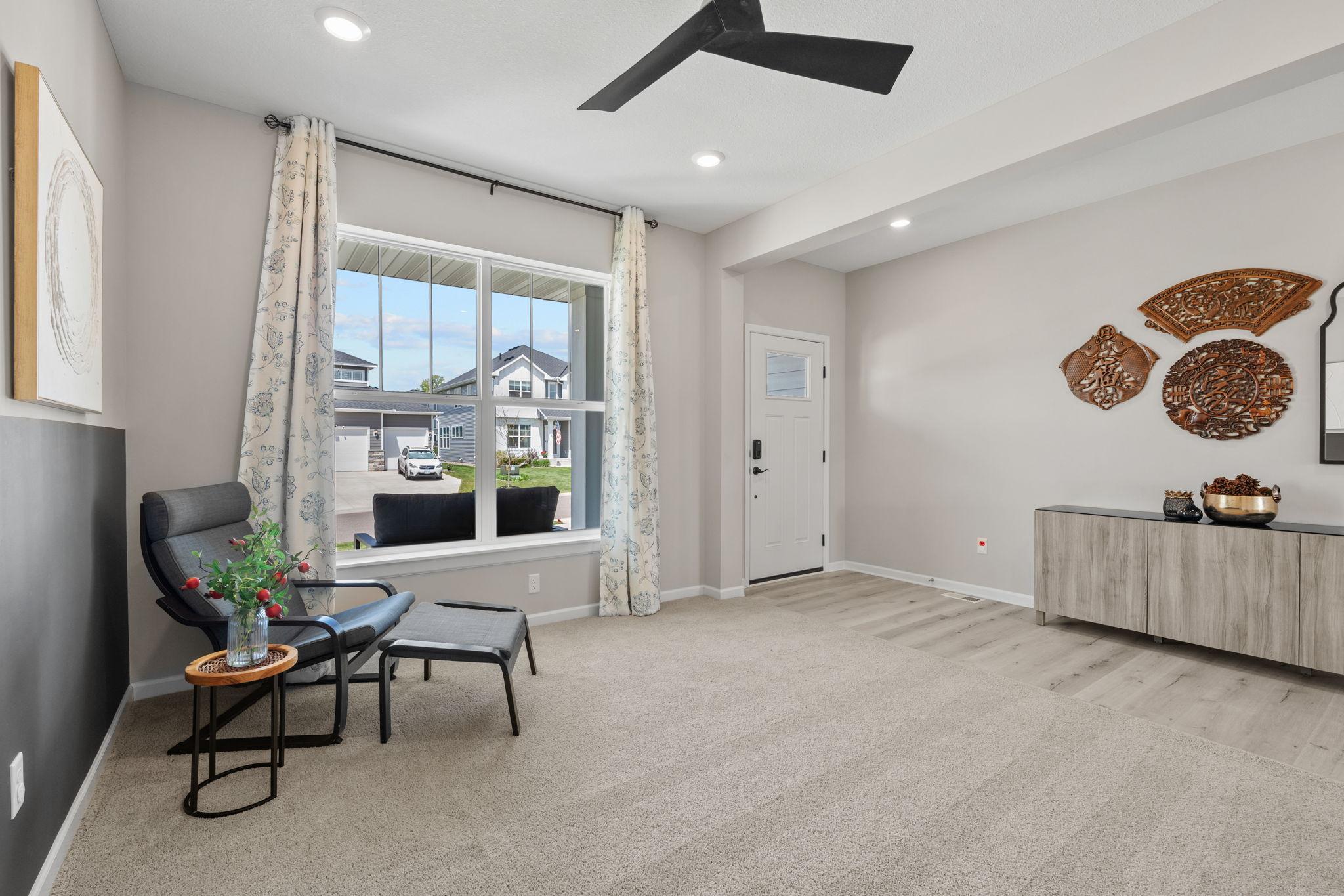 23-web-or-mls-15605 116th Ave N-23.jpg