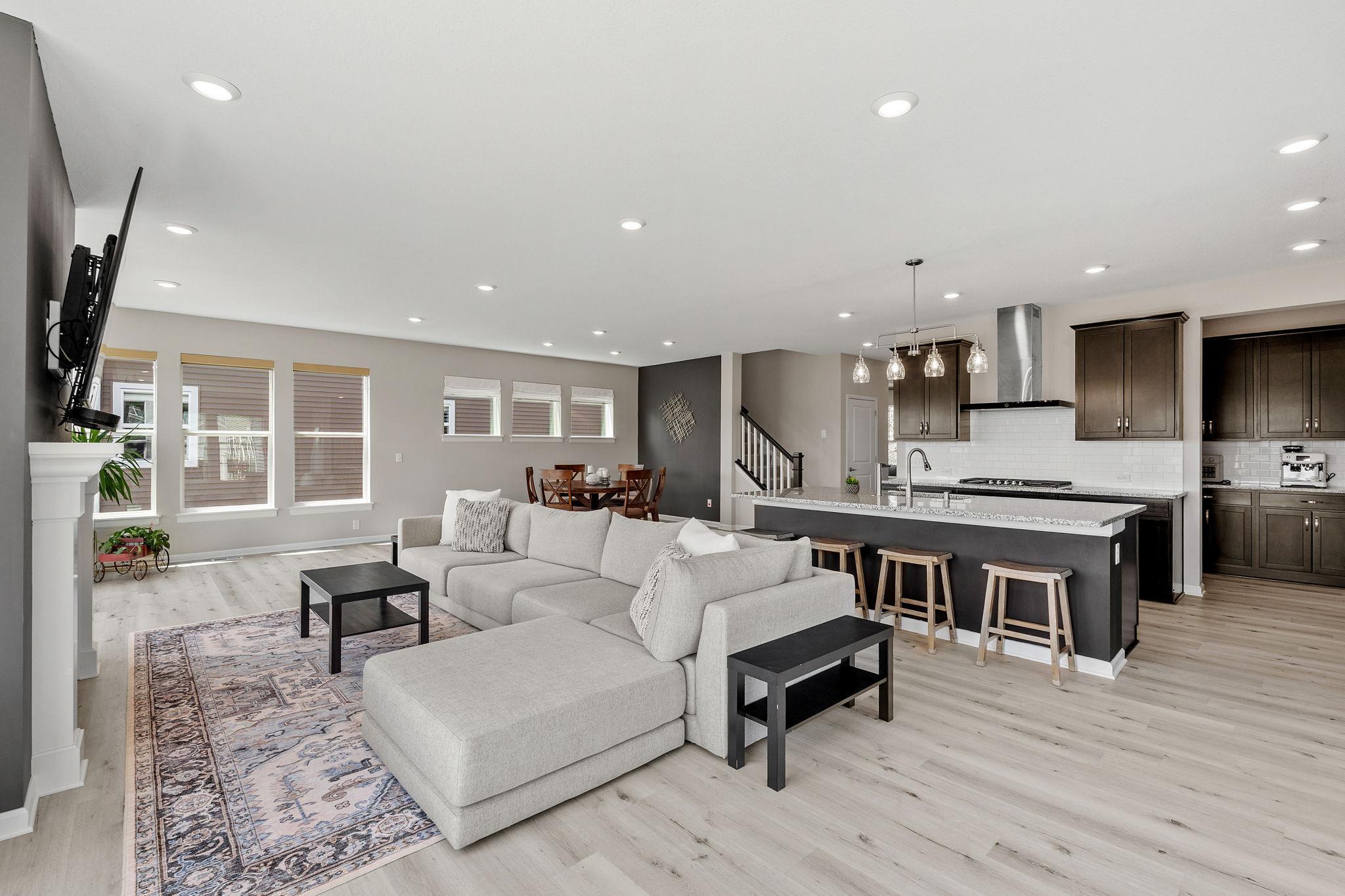 30-web-or-mls-15605 116th Ave N-30.jpg