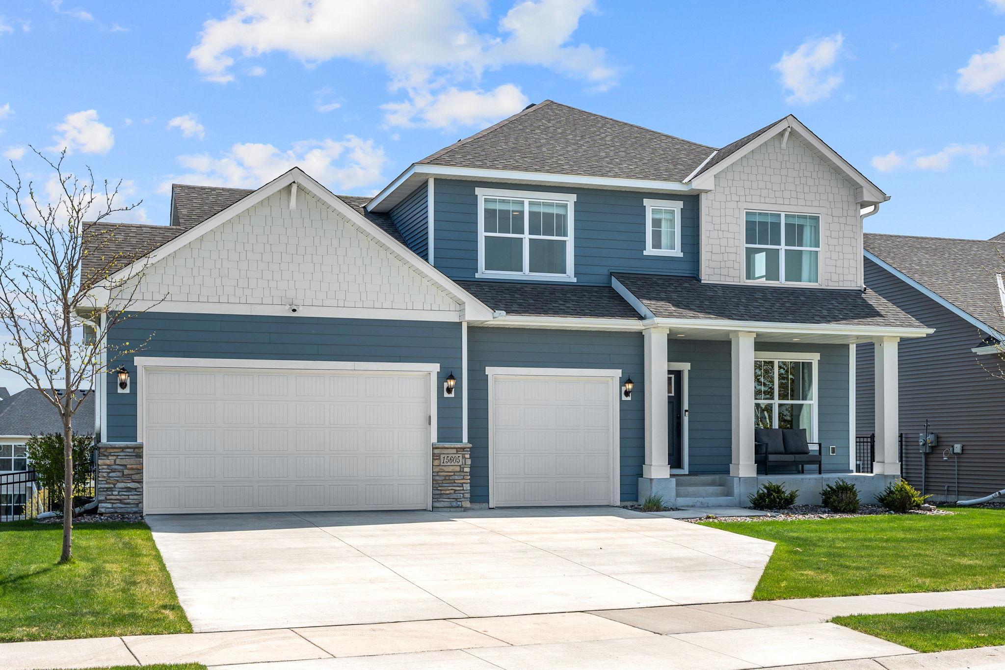 2-web-or-mls-15605 116th Ave N-2.jpg