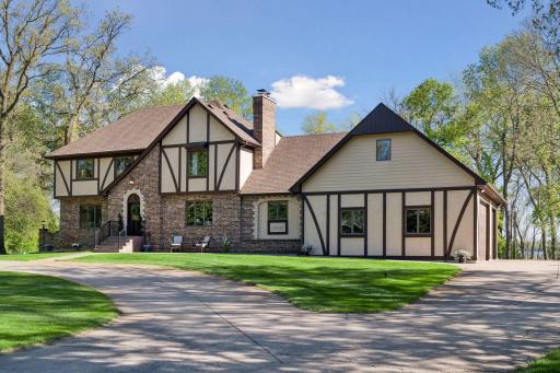 Expansive outdoor spaces and scenic surroundings create the perfect backdrop for entertaining, relaxing, and enjoying nature year-round.