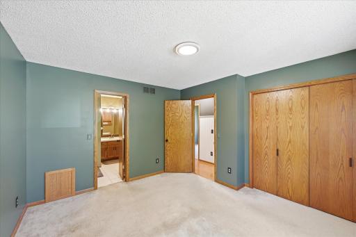 19382 Euclid Path, Farmington, MN 55024