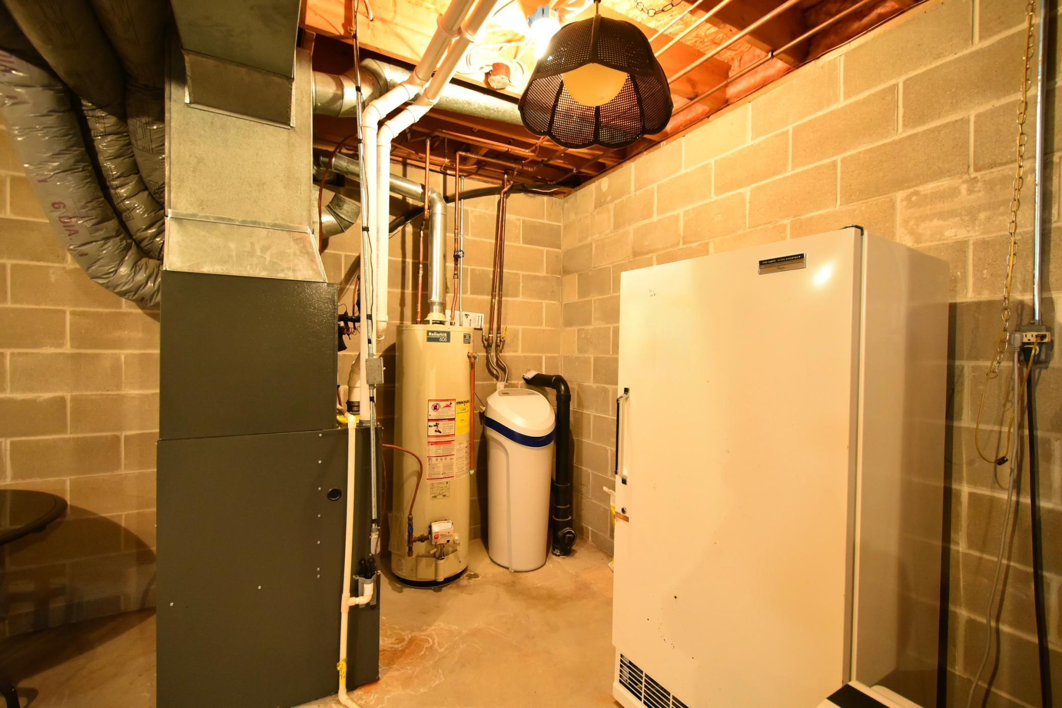STORAGE/UTILITY