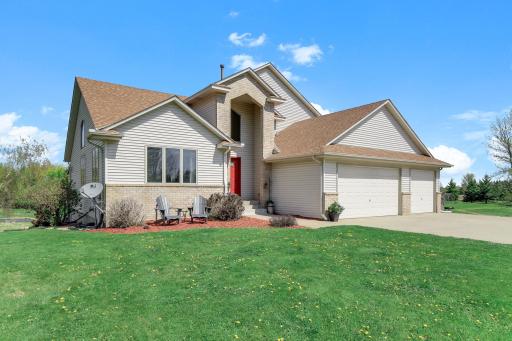 5296 Salem Lane, Loretto, MN 55357