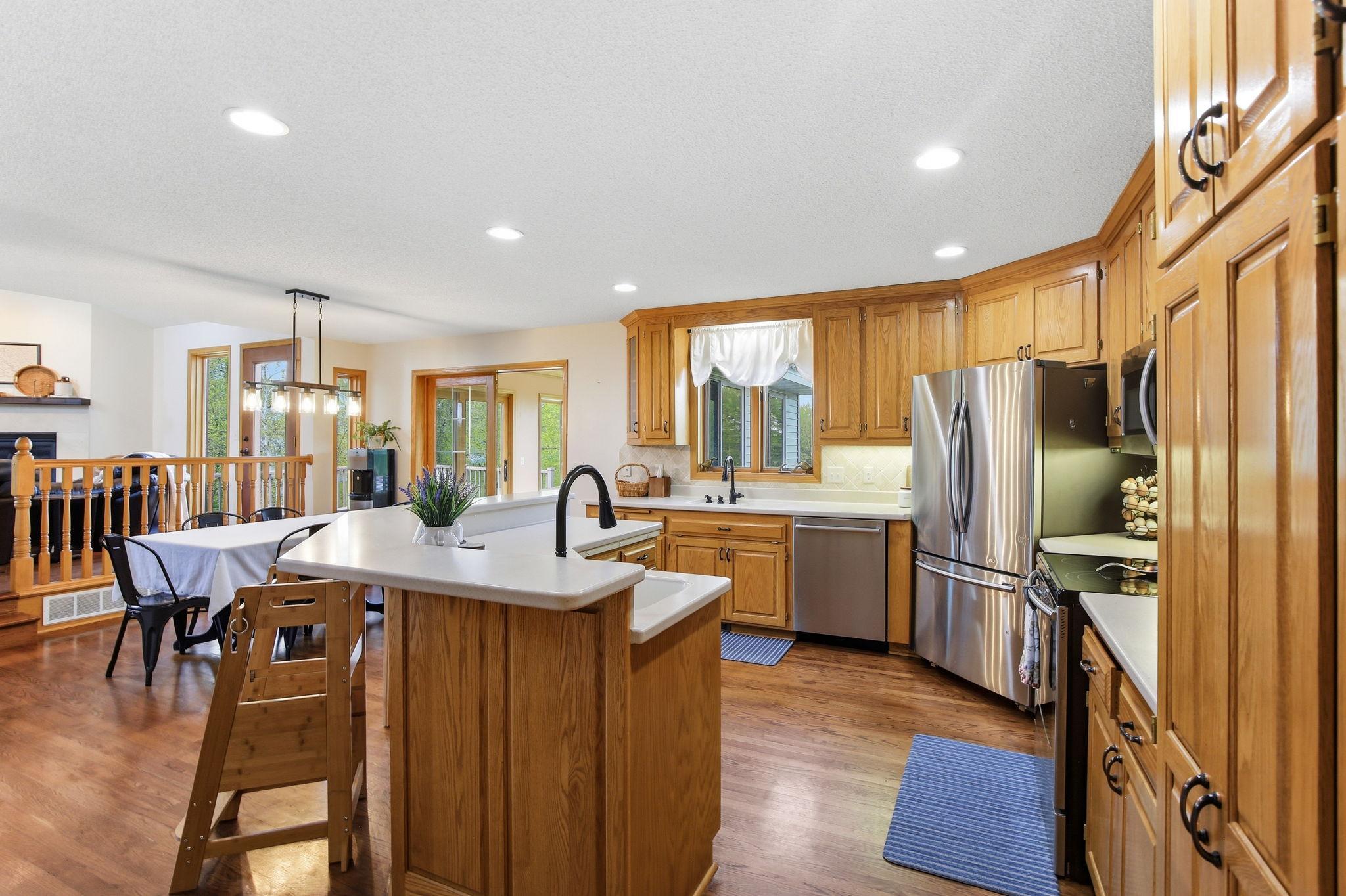 18-web-or-mls-5296-Salem-Ln-18.jpg
