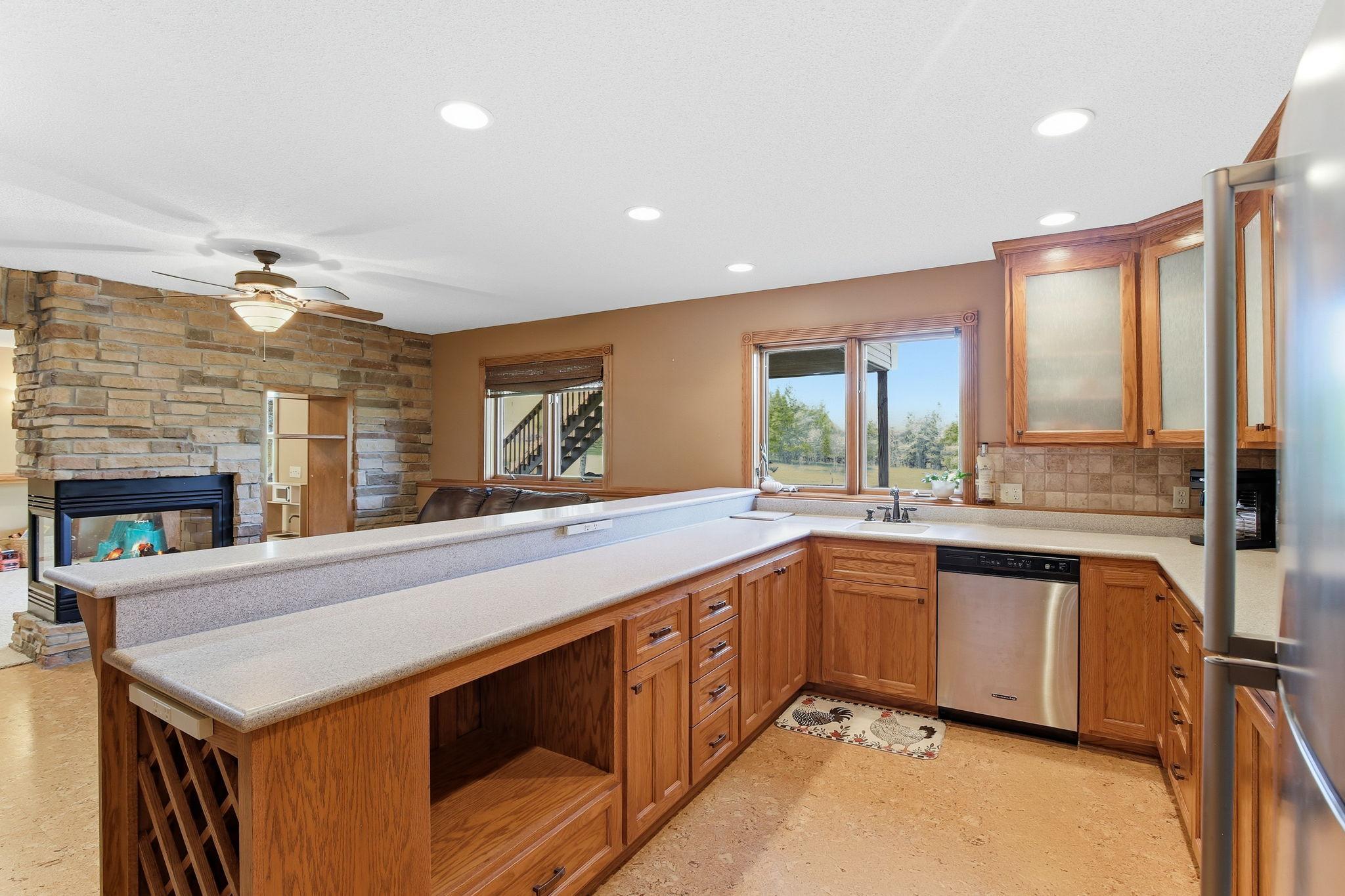 44-web-or-mls-5296-Salem-Ln-44.jpg