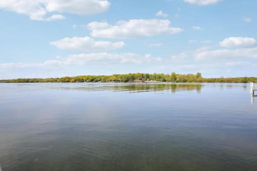 8710Photography-High-Resolution-1444-Baldur-Park-Rd-Wayzata-MN-55391-66.jpg