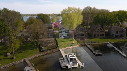 1444 Baldur Park Road, Wayzata, MN 55391