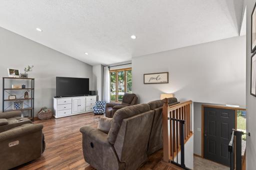 600 River Road W, Delano, MN 55328