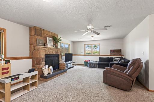 600 River Road W, Delano, MN 55328