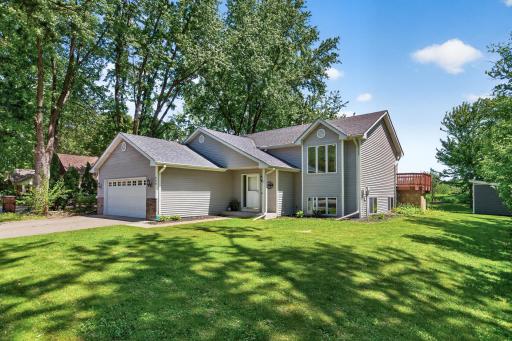600 River Road W, Delano, MN 55328