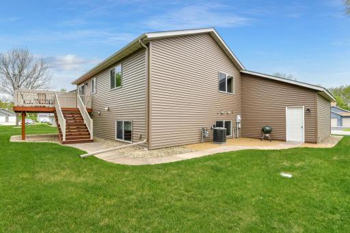 646 7th Avenue S, Sartell, MN 56377