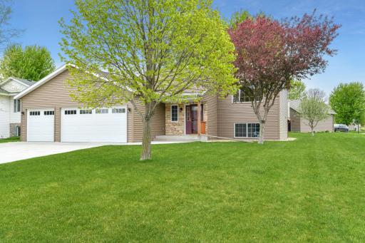 646 7th Ave S Sartell ~ The ideal start to homeownership!