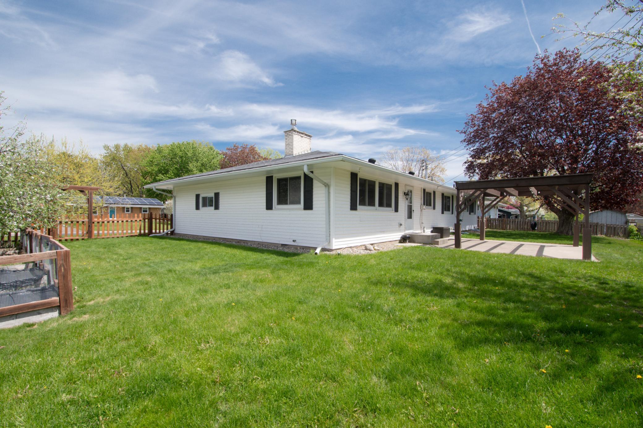 Huge cornet lot with level, fenced backyard.