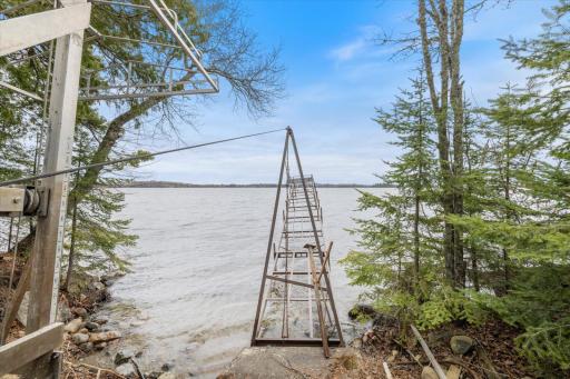 2014 W Frazer Bay Road, Cook, MN 55723