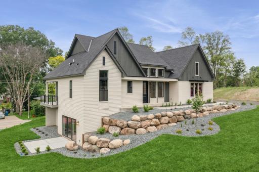 4486 129th Street N, Hugo, MN 55110