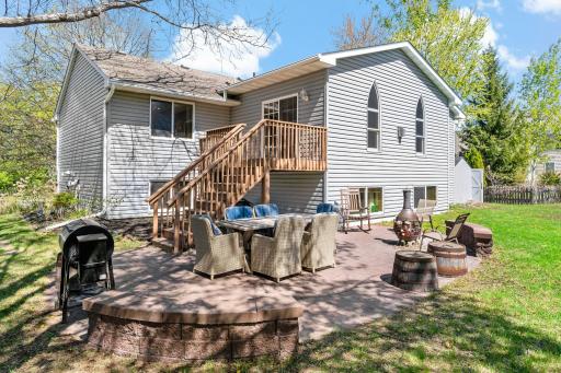8600 Pineview Lane N, Maple Grove, MN 55369
