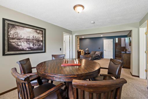 8600 Pineview Lane N, Maple Grove, MN 55369