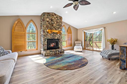 8600 Pineview Lane N, Maple Grove, MN 55369