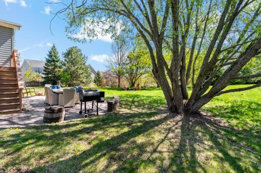 8600 Pineview Lane N, Maple Grove, MN 55369