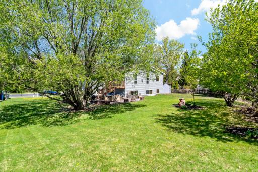 8600 Pineview Lane N, Maple Grove, MN 55369