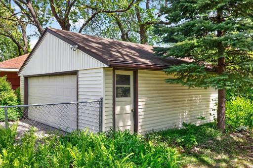 7615 Upton Avenue S, Minneapolis, MN 55423