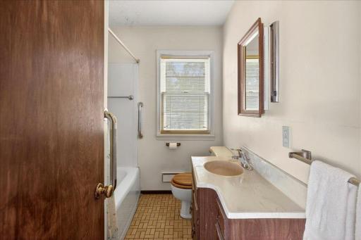 7615 Upton Avenue S, Minneapolis, MN 55423