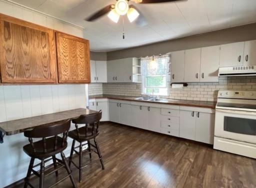 317 Minnesota Avenue E, Sebeka, MN 56477