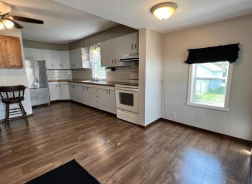 317 Minnesota Avenue E, Sebeka, MN 56477